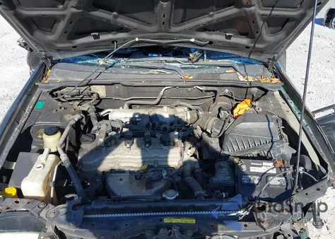 2005 Nissan Sentra 1.8S из США, поврежденный, VIN 3N1CB51D05L567148